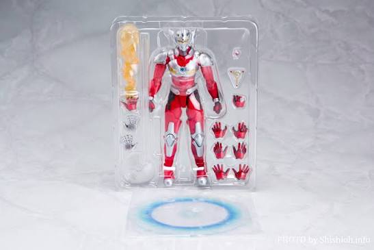 Ultraman The Animation | Figura Ultraman Suit Taro S.H.Figuarts | 16 cm | Tamashii Nations