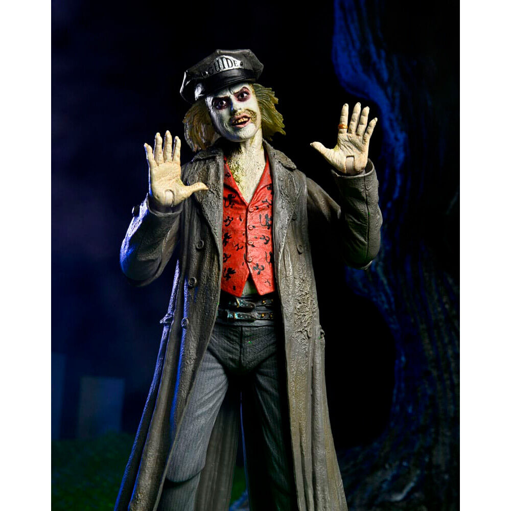 Ultimate beetlejuice tour guide the bio - exorcist