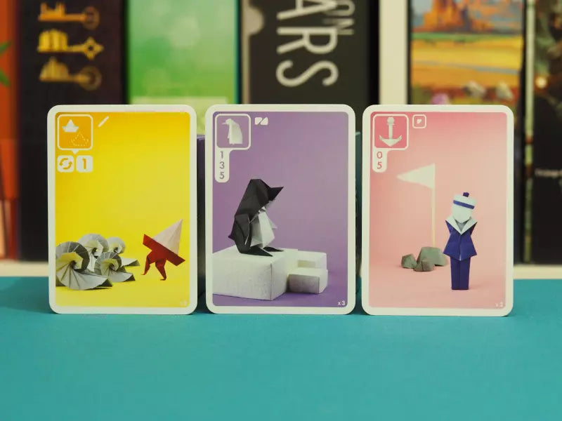 Océanos de Papel | Juego de Mesa de Colección de Cartas | 2-4 Jugadores | +8 Años | Tranjis Games