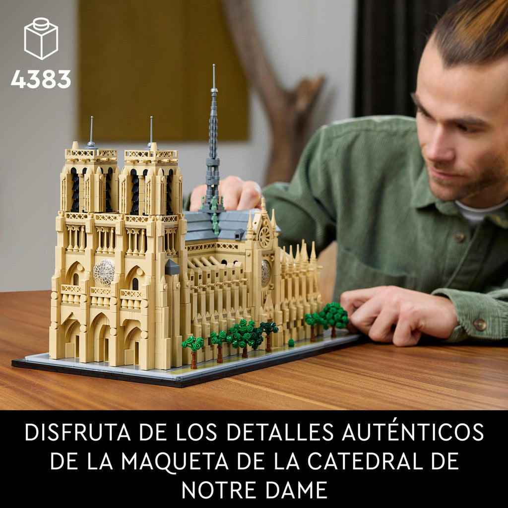 LEGO Architecture | Notre Dame de París (21061) | 4383 Piezas | +18 Años